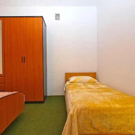 Slavko 525 Apartment *