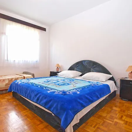 Slavko 525 * Pula
